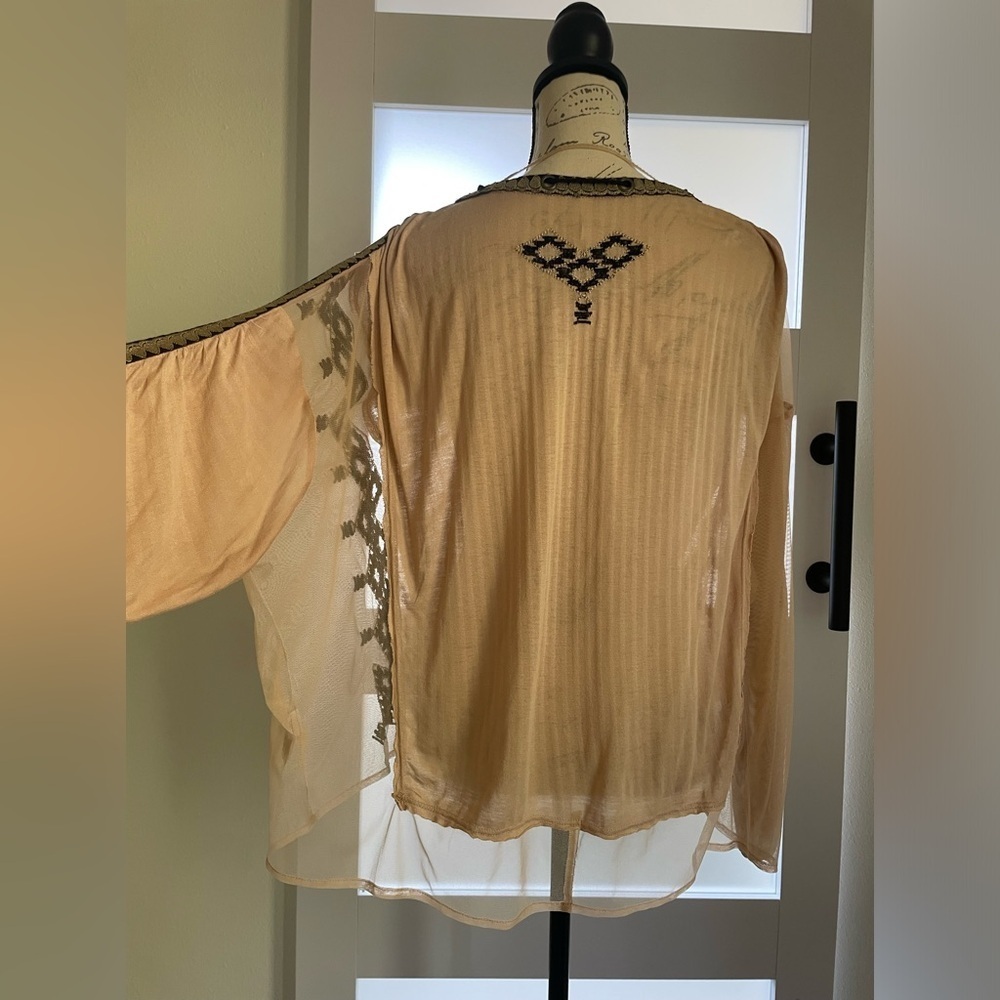 Free People tan bohemian top size small EUC 🥰 - Picture 7 of 10